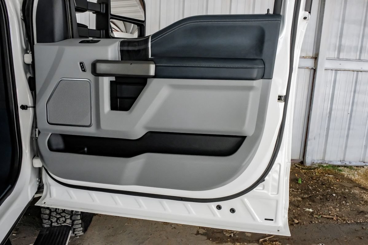 Used 2022 Ford F450 Limited w/ FX4 Off-Road Package AWD/4WD image 46