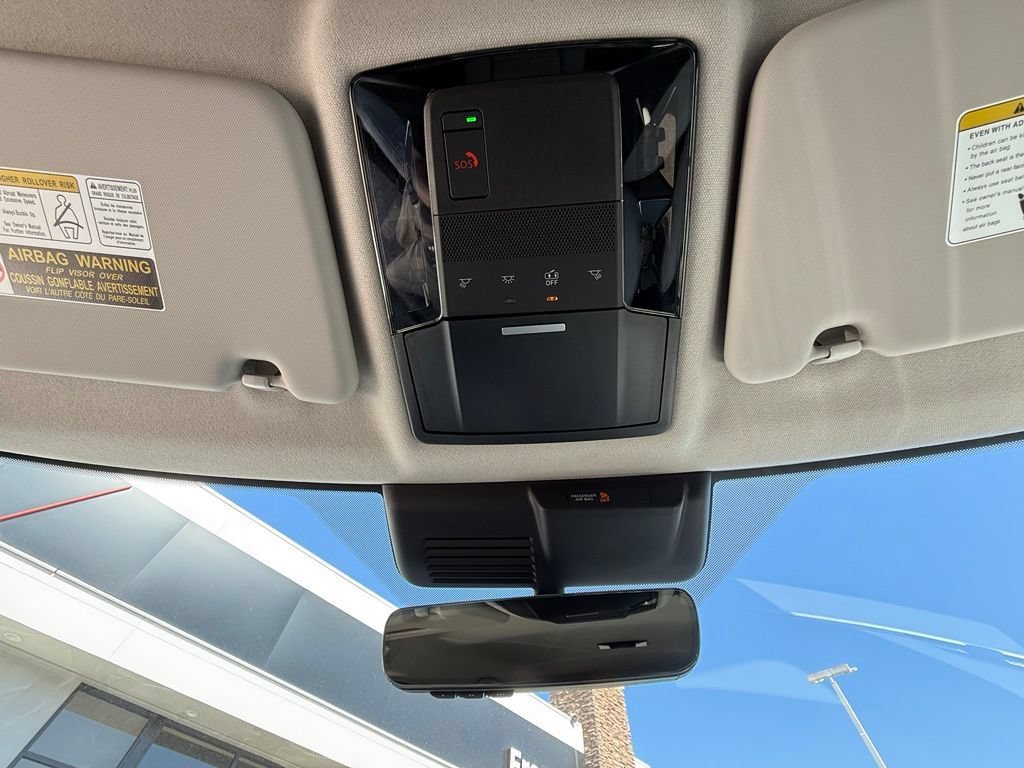 New 2026 Mitsubishi Outlander FWD image 31