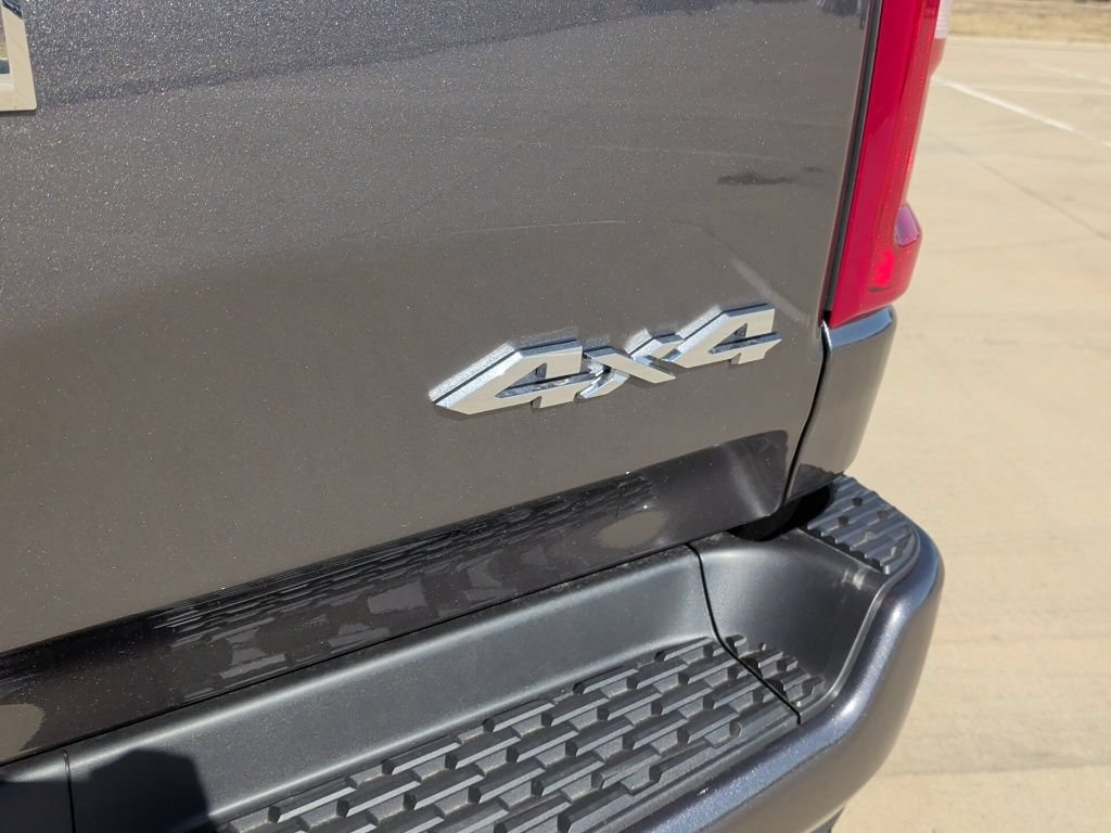 New 2026 RAM 1500 Lone Star w/ Sport Appearance Package AWD/4WD image 43