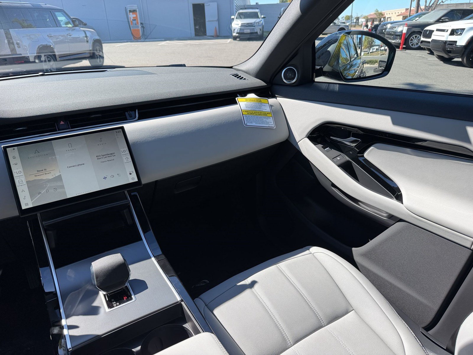 New 2026 Land Rover Range Rover Evoque S AWD/4WD image 30