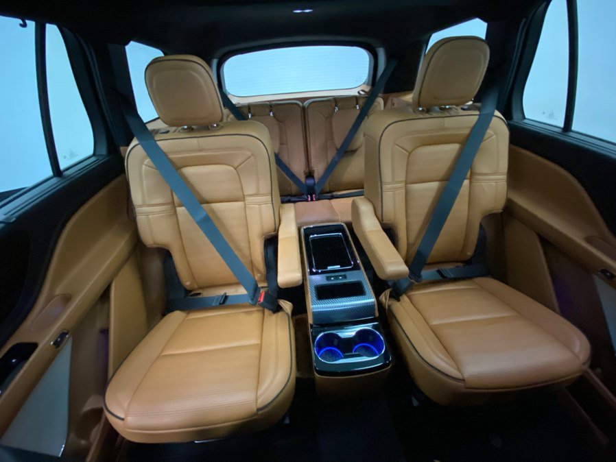 Used 2020 Lincoln Aviator Black Label w/ Dynamic Handling Package AWD/4WD image 37