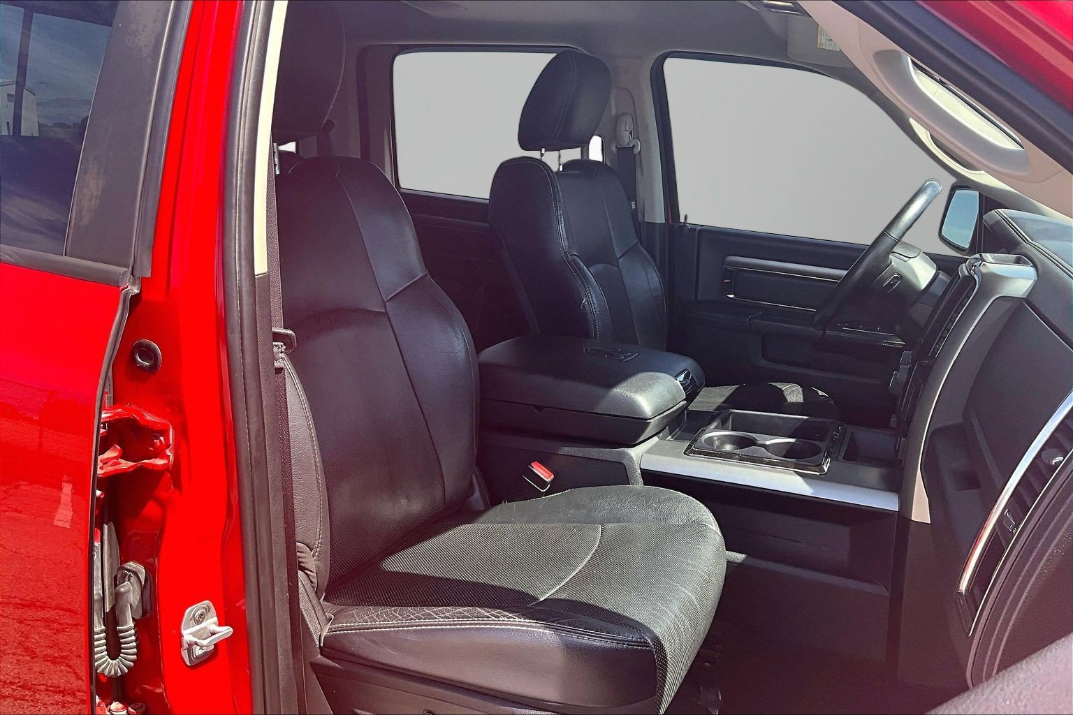 Used 2015 RAM 1500 Sport w/ Sport Premium Group AWD/4WD image 7