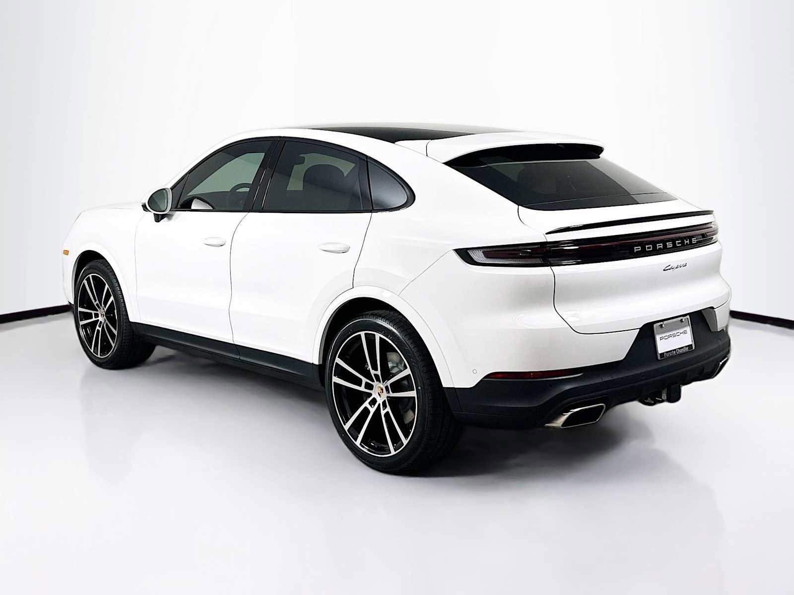 New 2026 Porsche Cayenne Coupe image 3