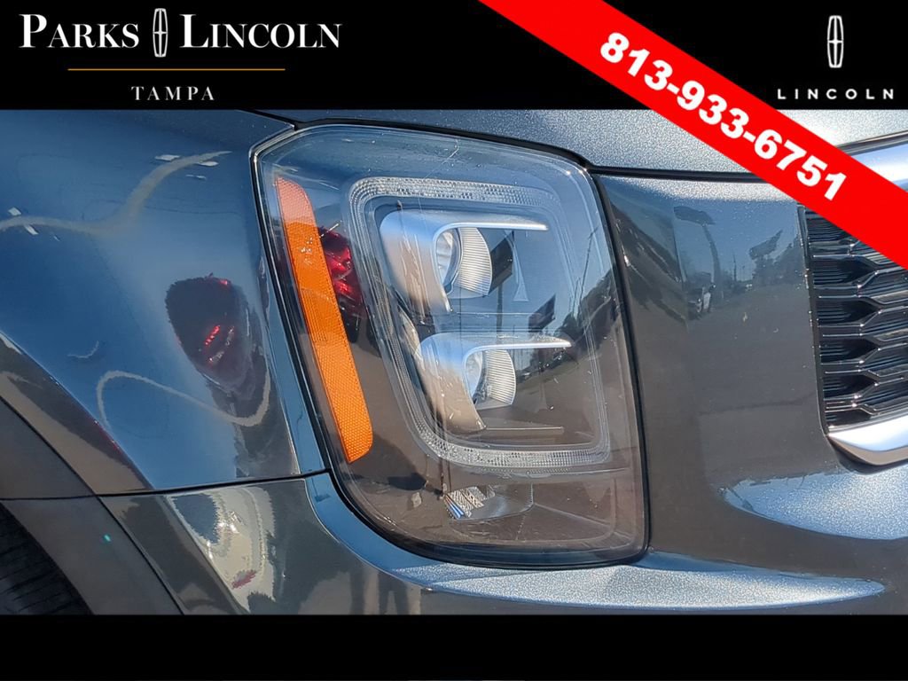 Used 2022 Kia Telluride EX w/ EX Premium Package image 6