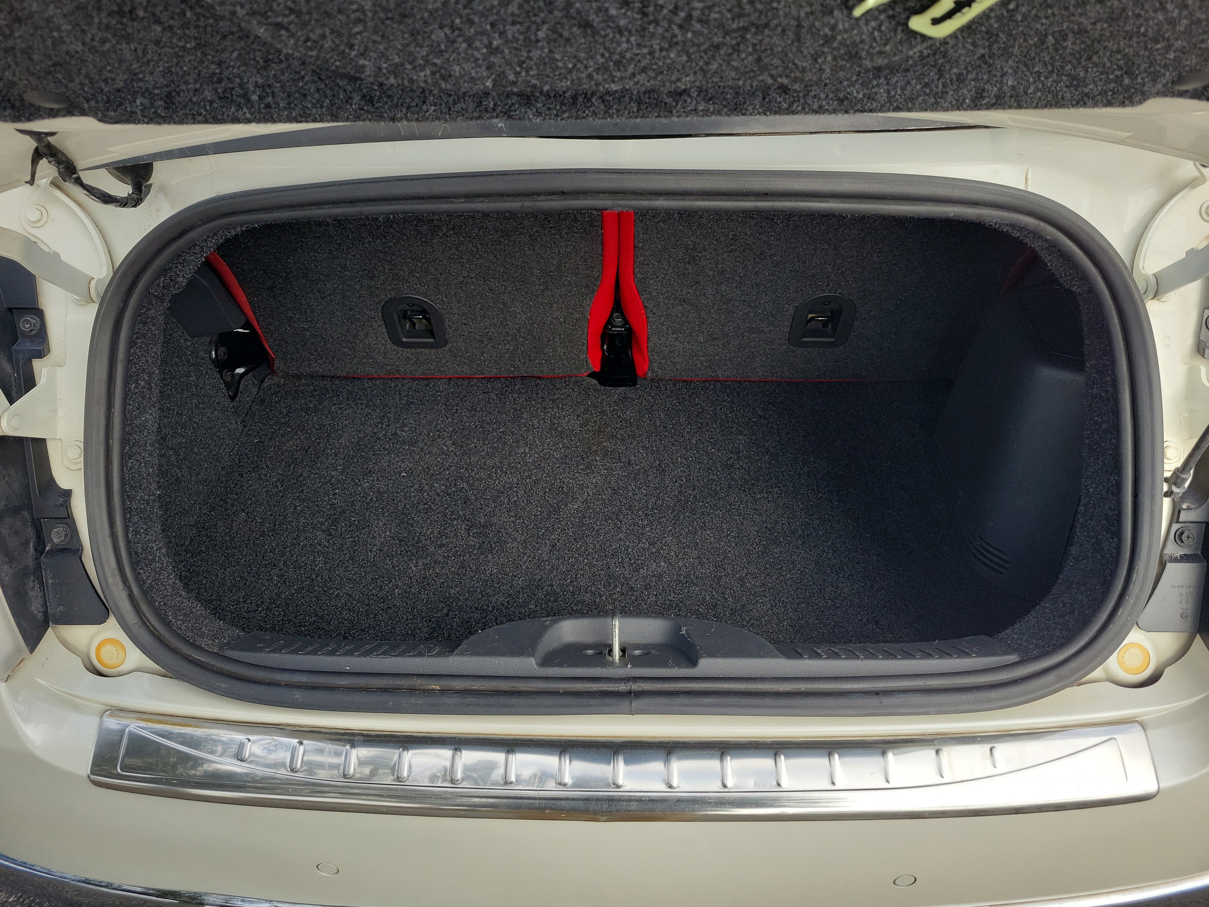 Used 2015 FIAT 500 Lounge w/ Luxury Leather Package image 11