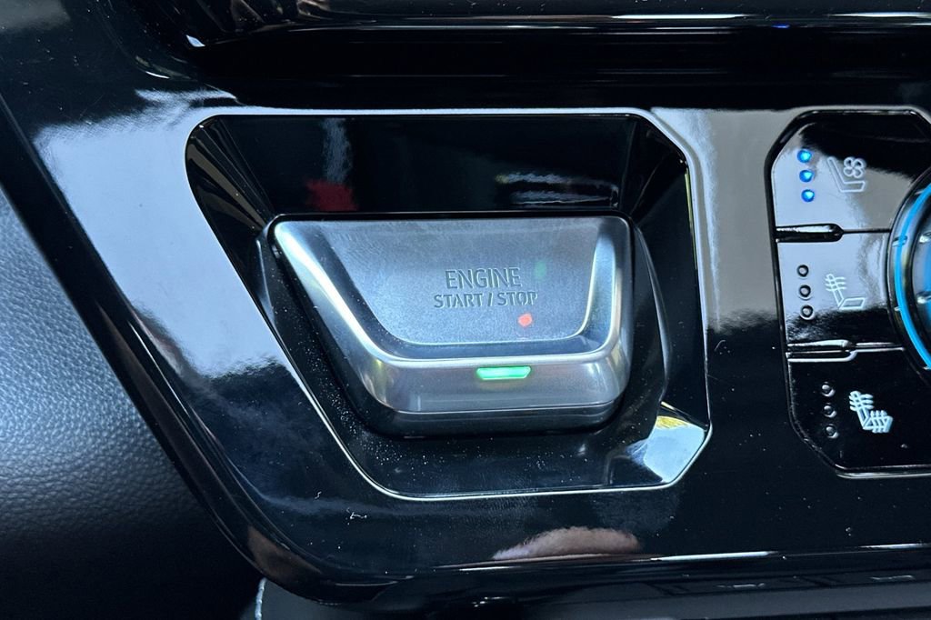 Used 2024 GMC Sierra 1500 AT4X image 22