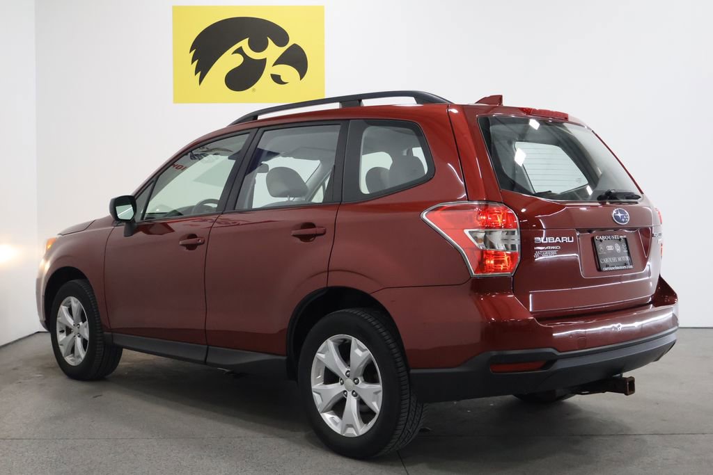 Used 2016 Subaru Forester 2.5i w/ Alloy Wheel Package image 9