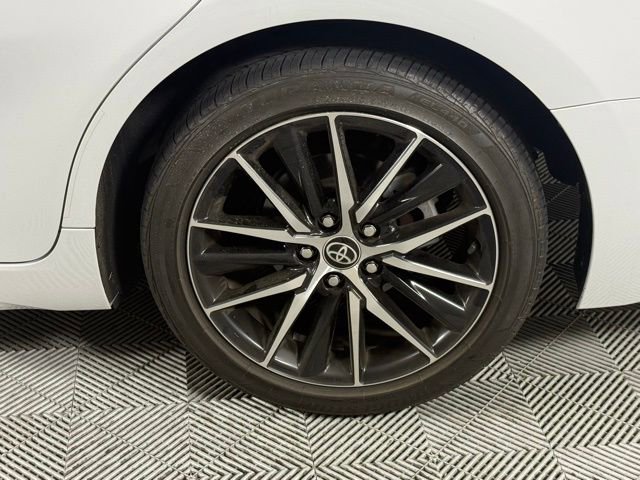 Used 2024 Toyota Camry SE w/ Convenience Package FWD image 10