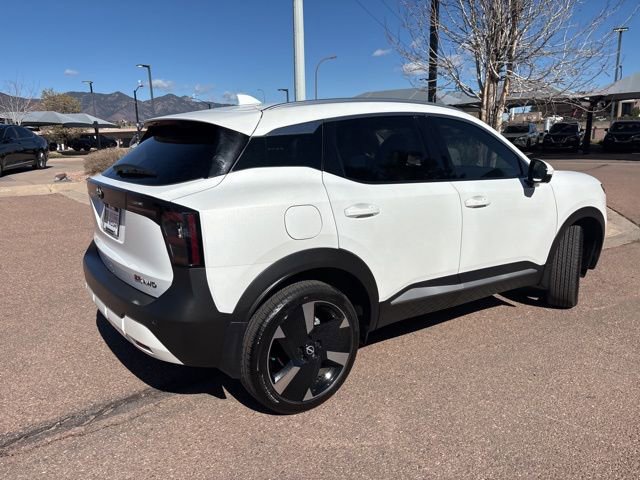 Used 2025 Nissan Kicks SR image 9