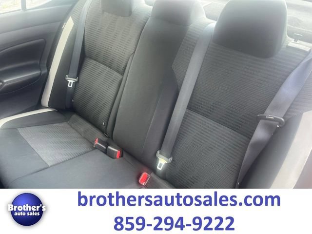 Used 2020 Nissan Versa SV FWD image 28