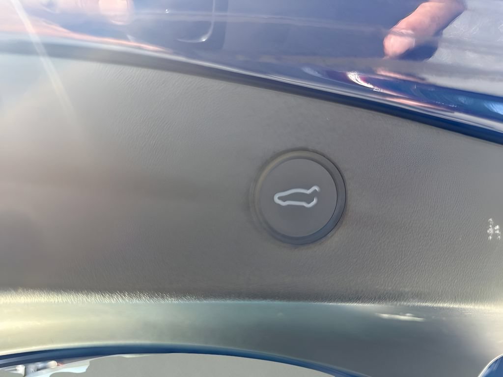 Used 2022 Tesla Model 3 Long Range AWD/4WD image 23