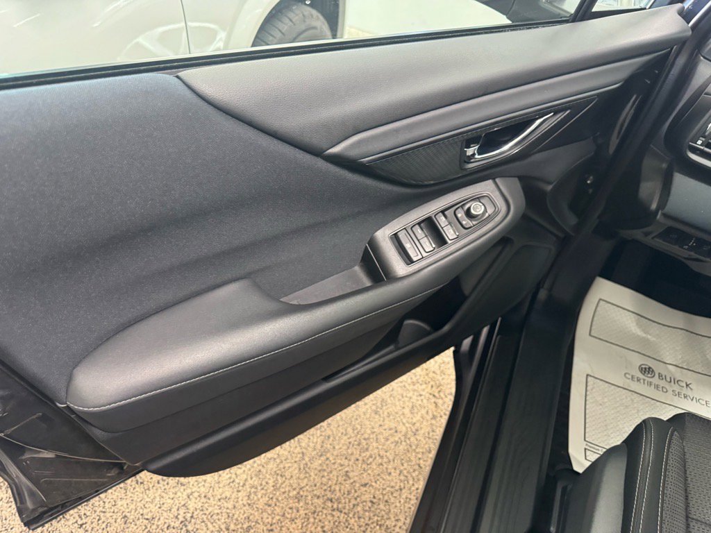 Used 2022 Subaru Outback Premium image 13