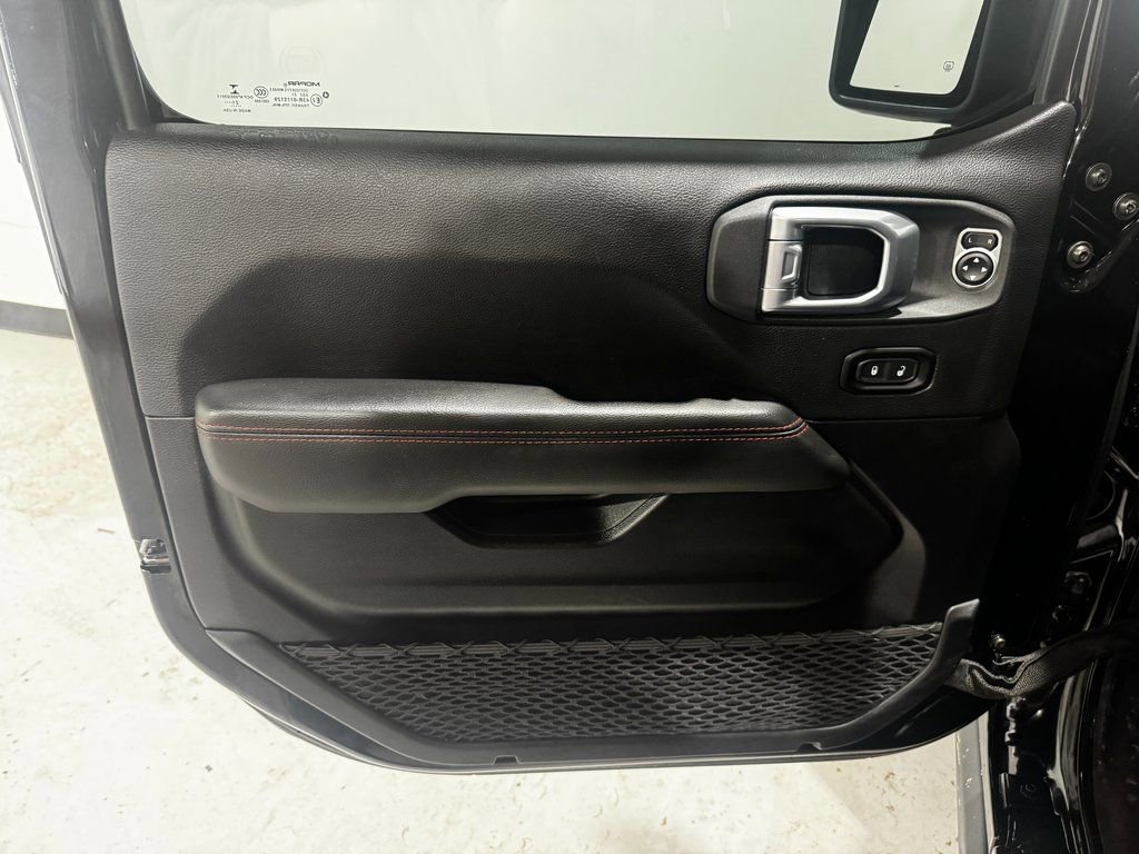 Used 2021 Jeep Wrangler Unlimited Rubicon w/ Uconnect 4C Nav & Sound Group image 17