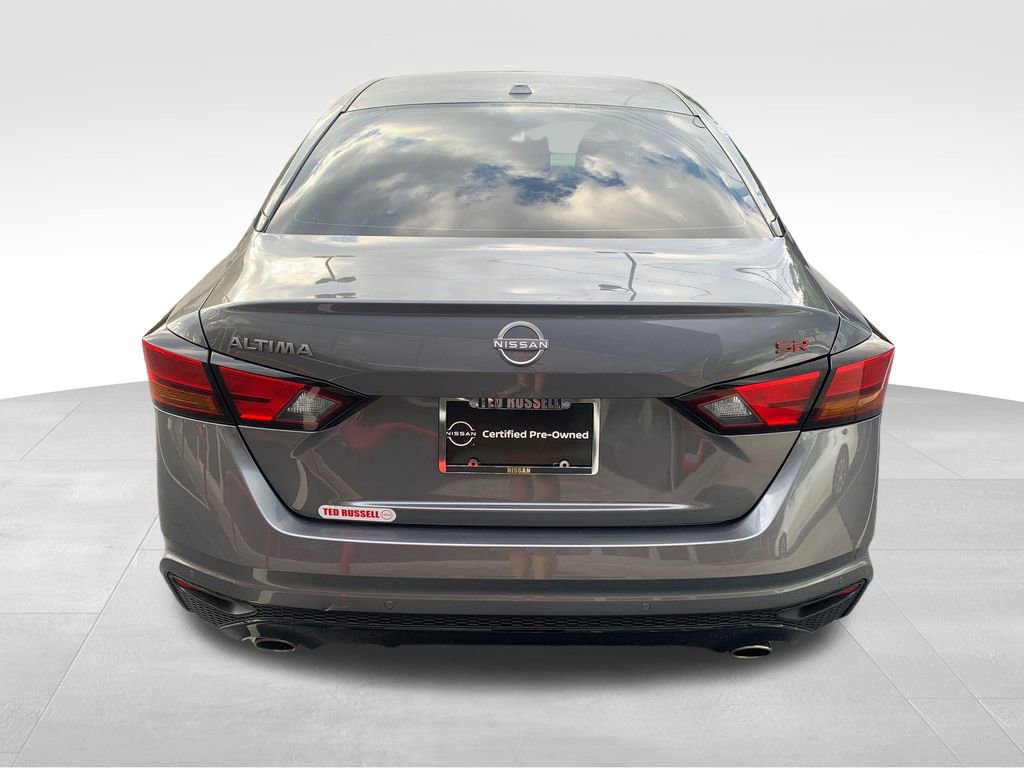 Used 2024 Nissan Altima 2.5 SR w/ SR Premium Package FWD image 5