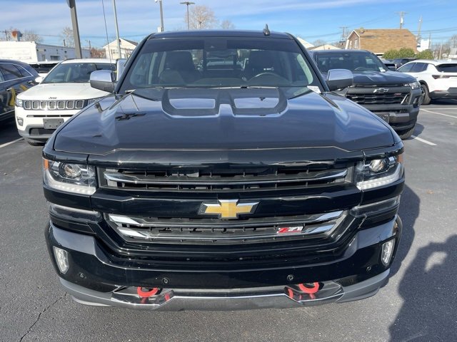 Used 2018 Chevrolet Silverado 1500 LTZ Z71 w/ LTZ Plus Package image 2