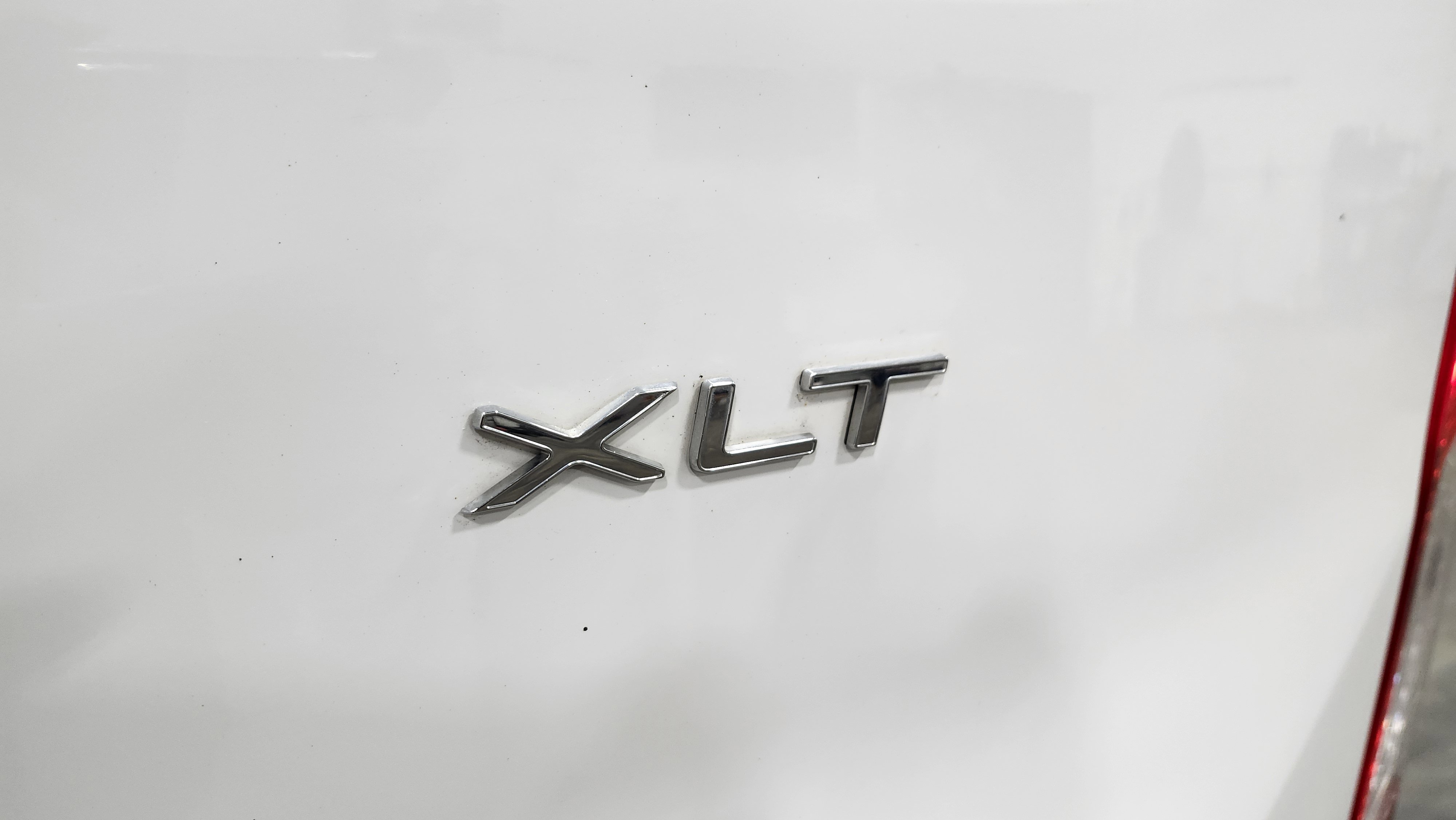 Used 2023 Ford Transit 350 XLT image 25