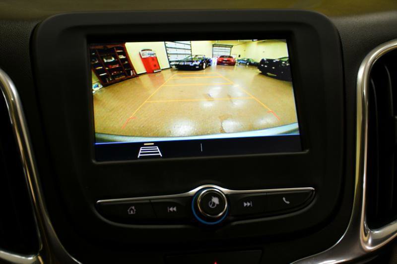 Used 2019 Chevrolet Equinox LS w/ LS Convenience Package FWD image 39