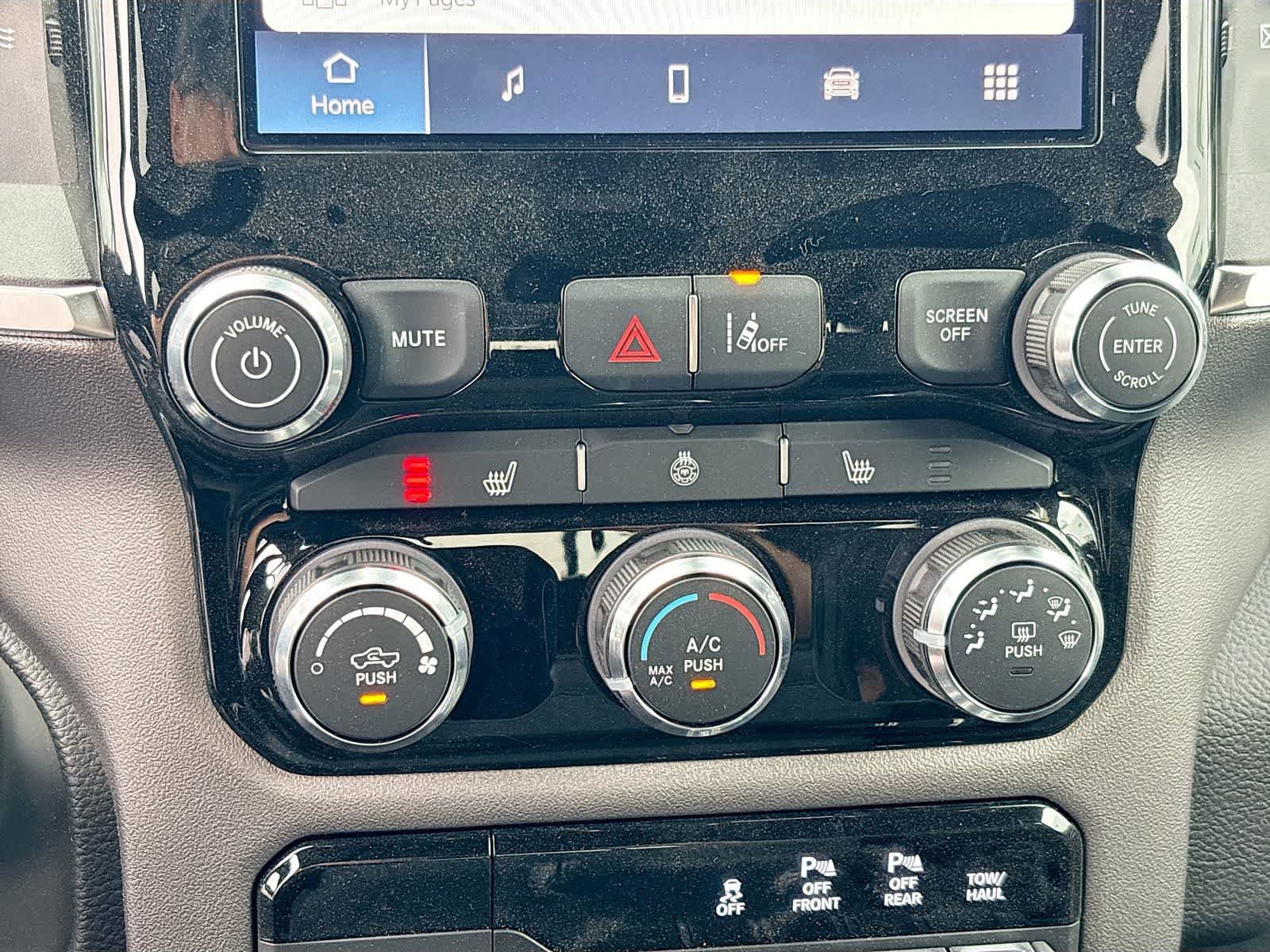New 2026 RAM 1500 Big Horn AWD/4WD image 20