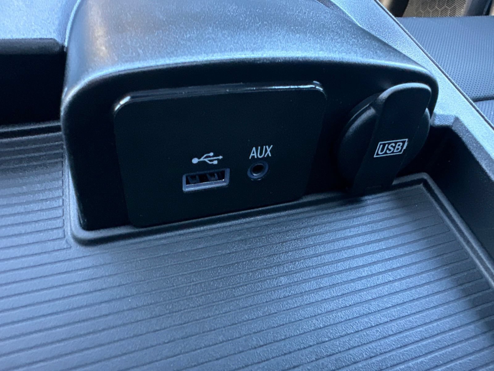 Used 2017 RAM 1500 Limited AWD/4WD image 82