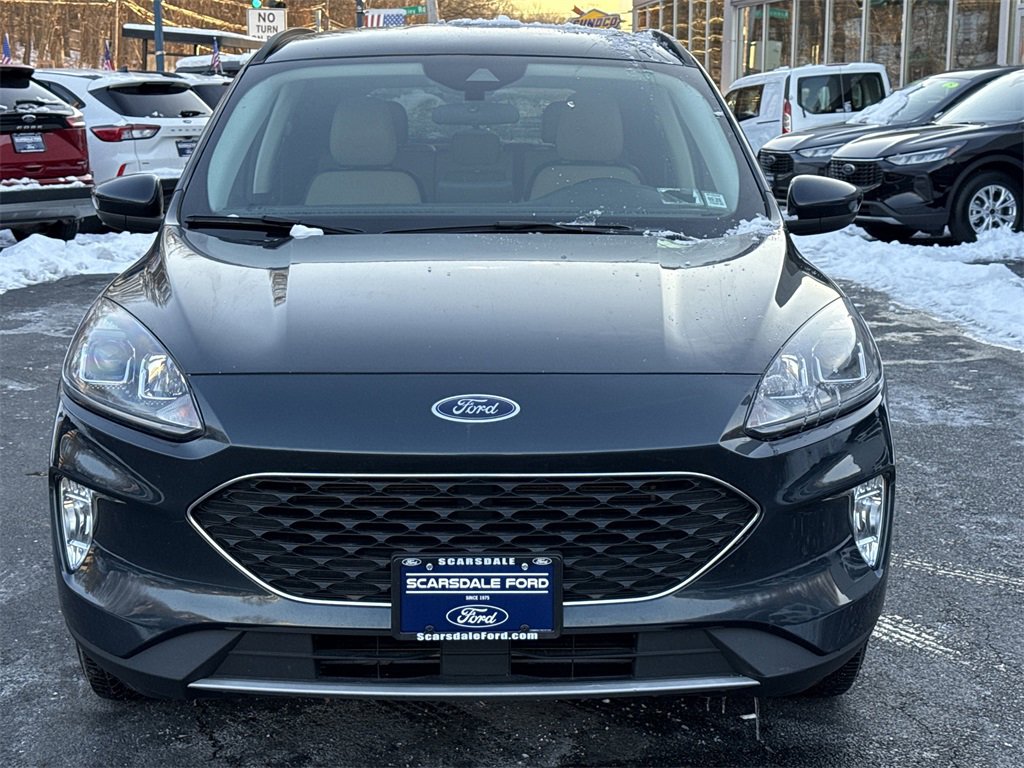 Used 2022 Ford Escape SEL image 2