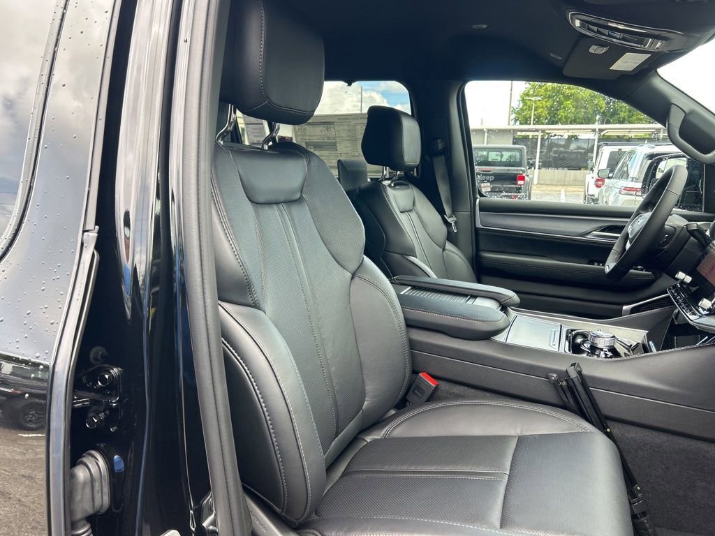 New 2025 Jeep Wagoneer Series II image 22