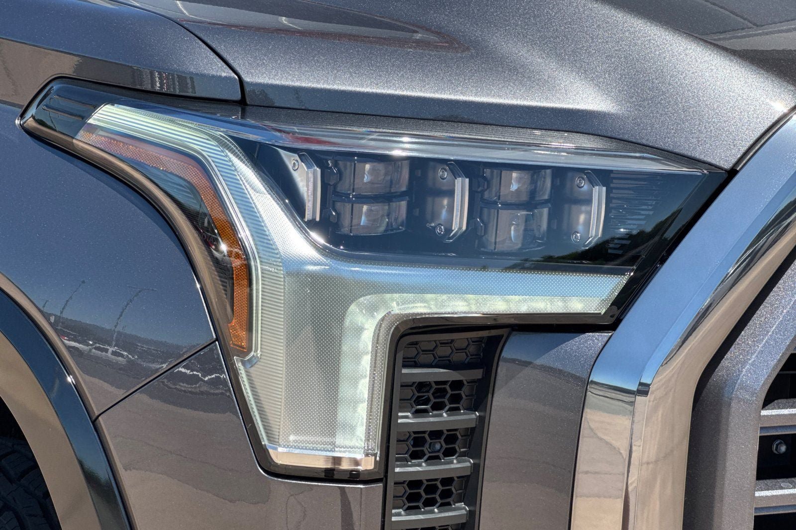 New 2026 Toyota Tundra Platinum AWD/4WD image 31