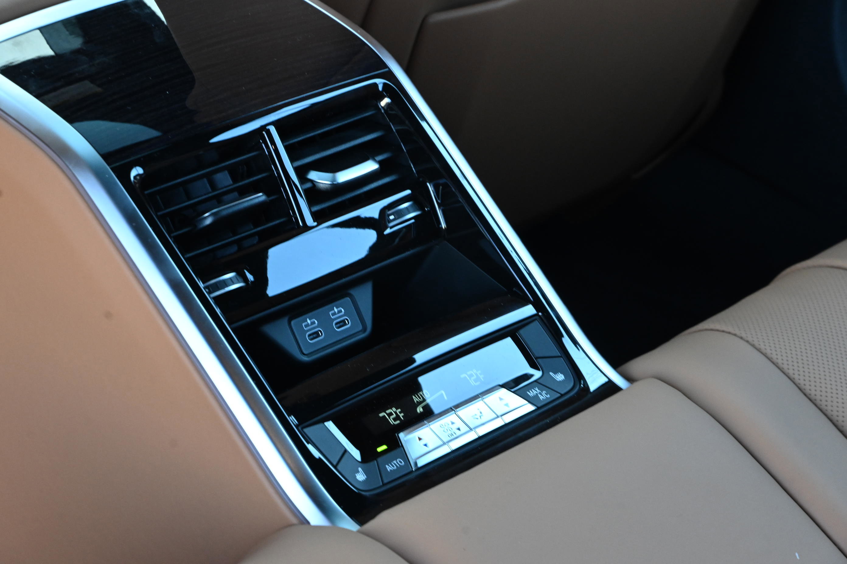 New 2026 BMW 840i RWD image 27