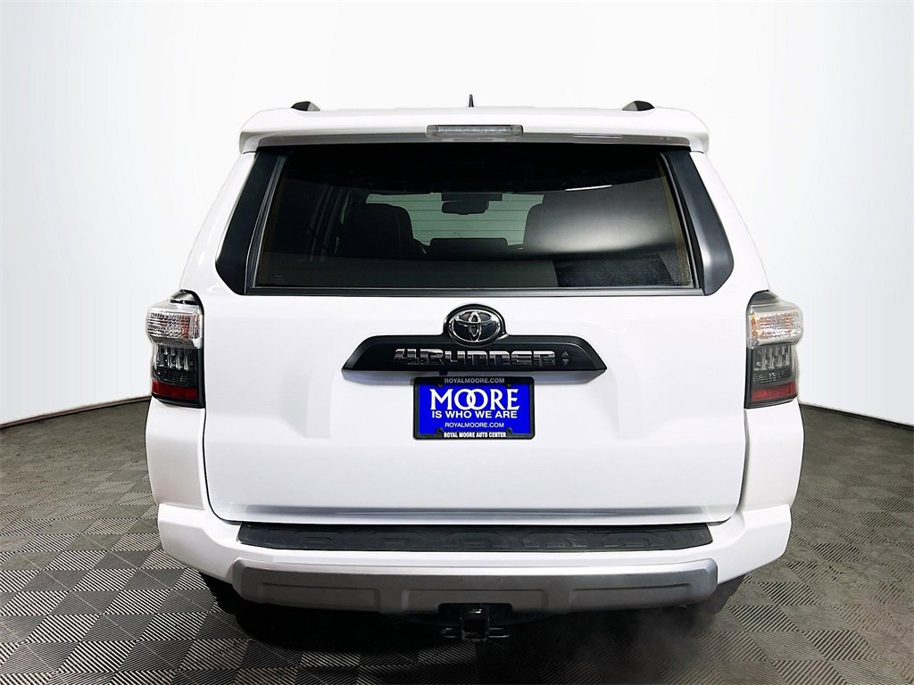 Certified 2024 Toyota 4Runner TRD Off-Road Premium image 7