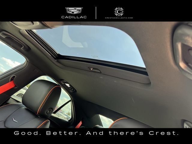 Used 2022 Cadillac CT4 V w/ Navigation Package RWD image 22