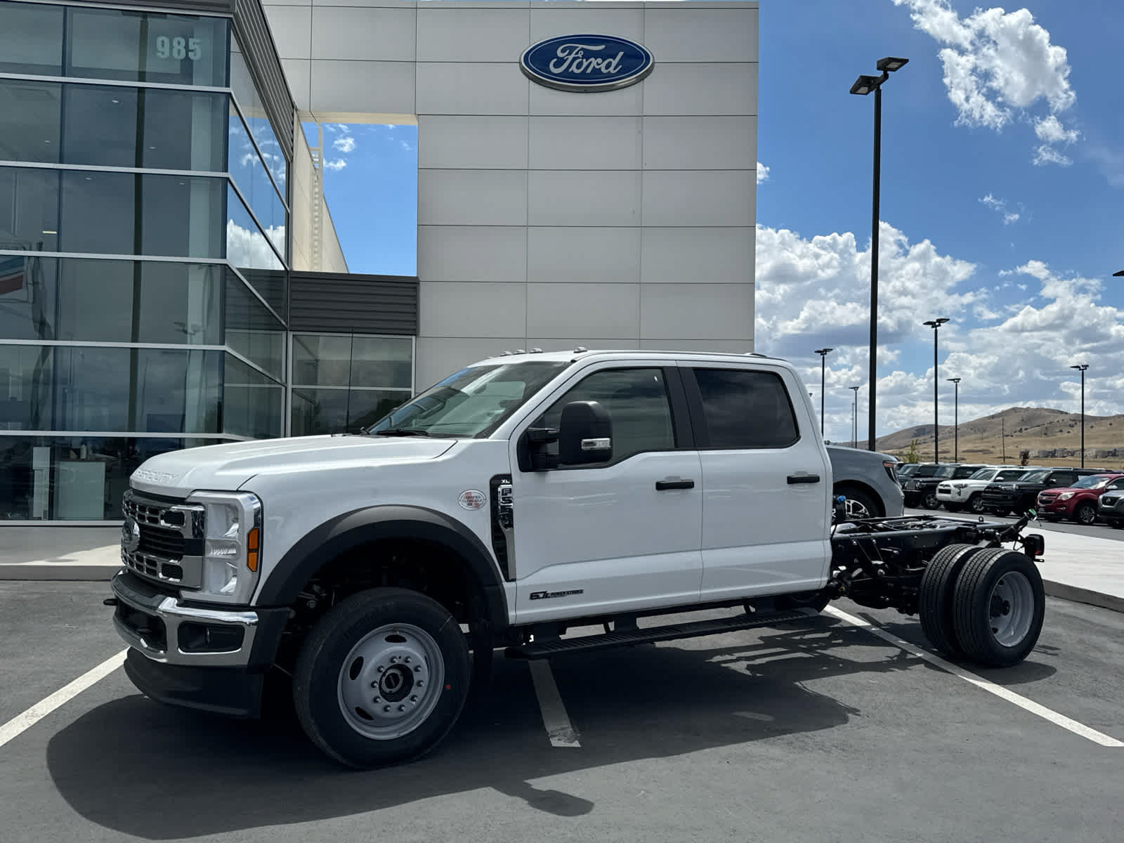 New 2026 Ford F550 4x4 Crew Cab Super Duty w/ XL Chrome Package