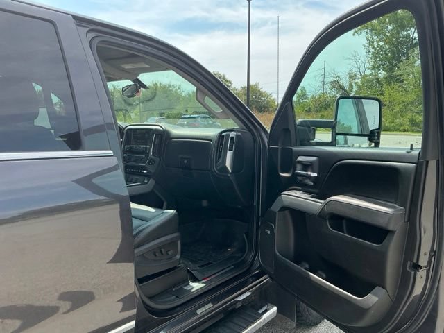 Used 2016 Chevrolet Silverado 2500 LTZ w/ Duramax Plus Package AWD/4WD image 18