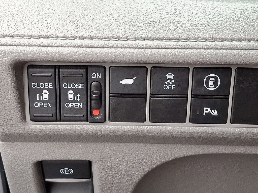 Used 2021 Honda Odyssey Elite image 27