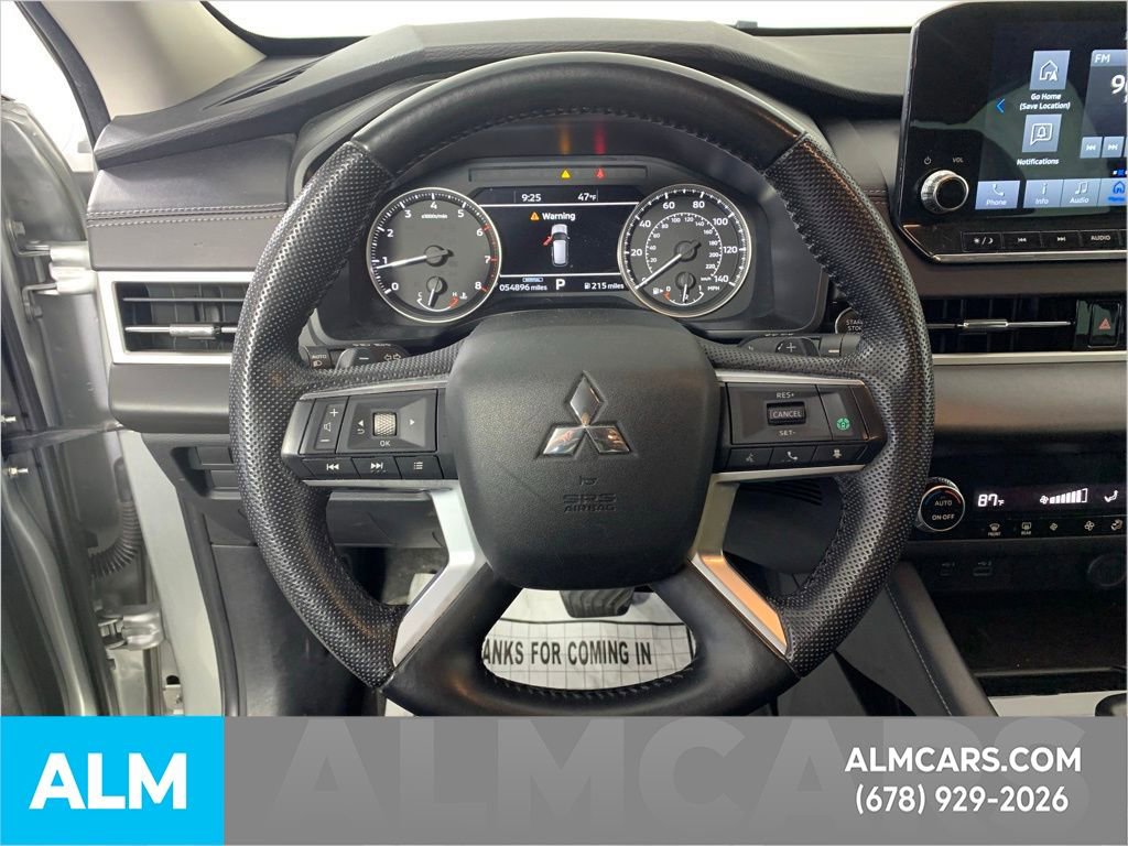 Used 2023 Mitsubishi Outlander SE Black Edition image 21