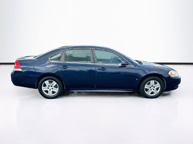 Used 2010 Chevrolet Impala LS FWD image 11