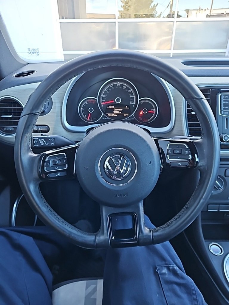 Used 2018 Volkswagen Beetle 2.0T Coast image 30