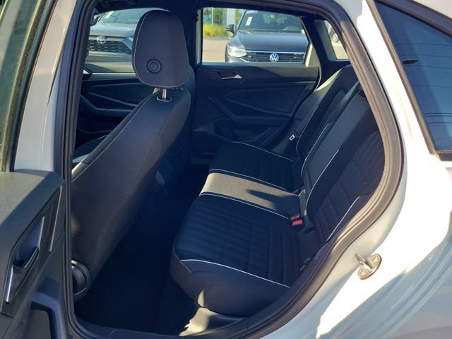 Certified 2024 Volkswagen Jetta Sport FWD image 10