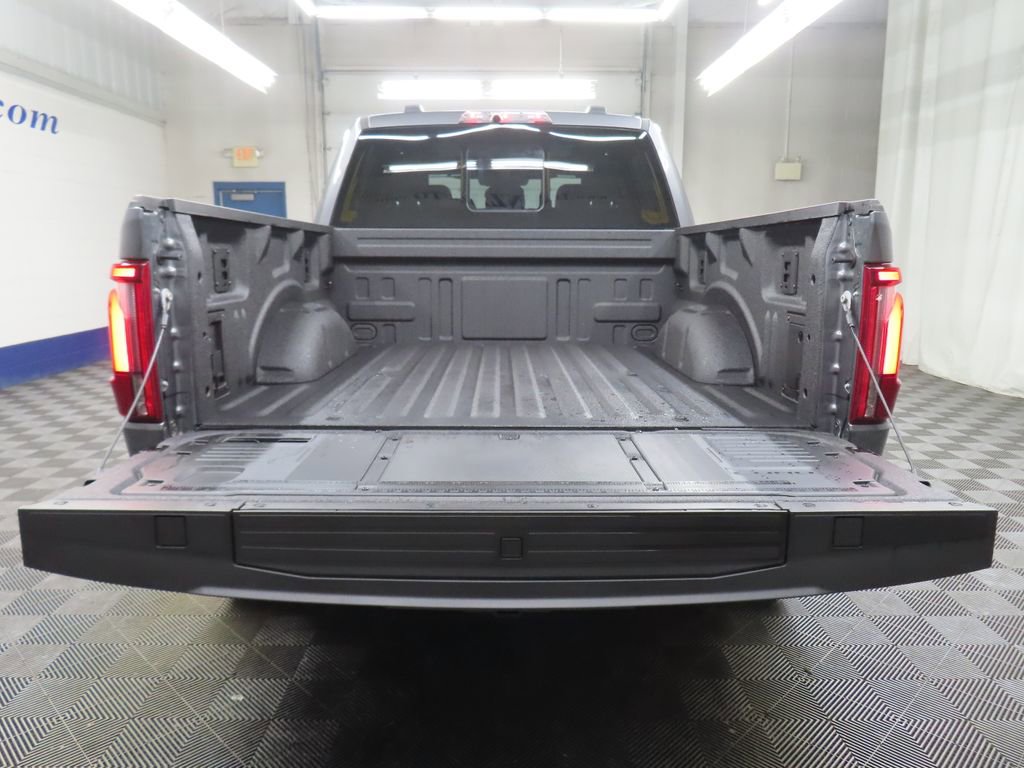 Used 2025 Ford F150 Raptor image 47