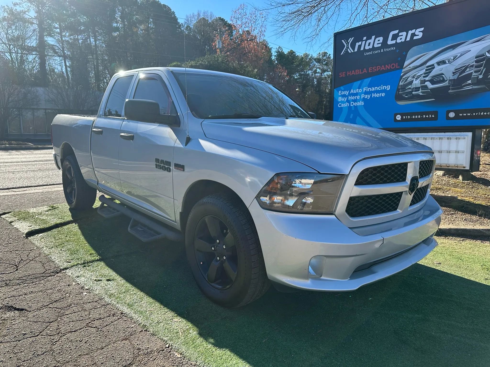 Used 2018 RAM 1500 Express image 1