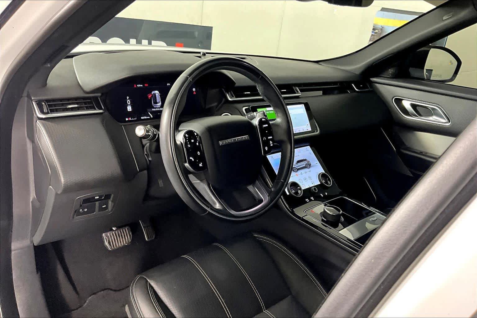 Used 2020 Land Rover Range Rover Velar R-Dynamic S AWD/4WD image 16
