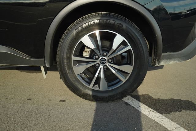 Used 2023 Nissan Murano SV image 39