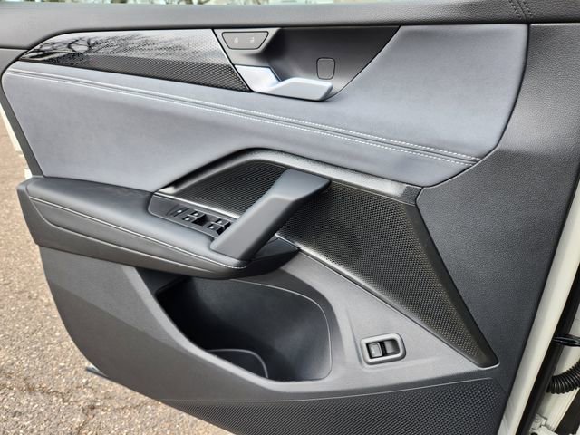 New 2026 Volkswagen Tiguan SE R-Line image 21