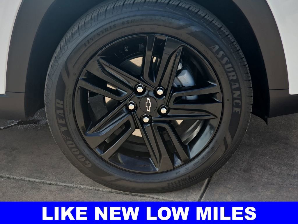 Used 2025 Chevrolet Trax ACTIV w/ Driver Confidence Package image 38