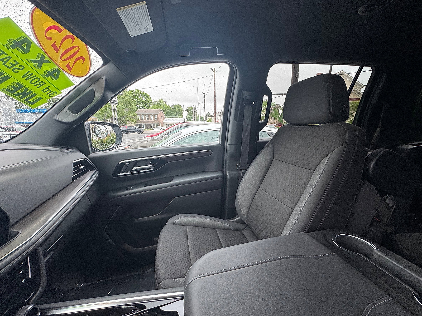 Used 2025 Chevrolet Suburban LS w/ LPO, Dark Essentials Package AWD/4WD image 8