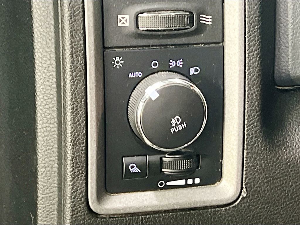 Used 2019 RAM 1500 Express w/ Express Value Package image 18