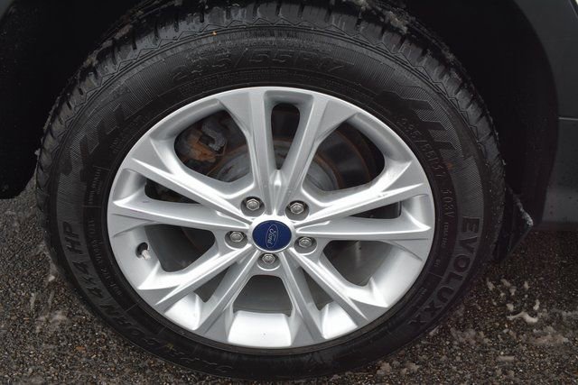 Used 2018 Ford Escape SEL image 48