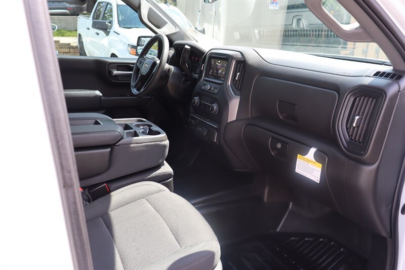 Used 2023 Chevrolet Silverado 1500 W/T w/ WT Value Package AWD/4WD image 21