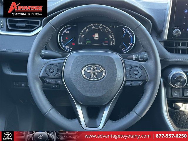 Used 2023 Toyota RAV4 XLE image 16