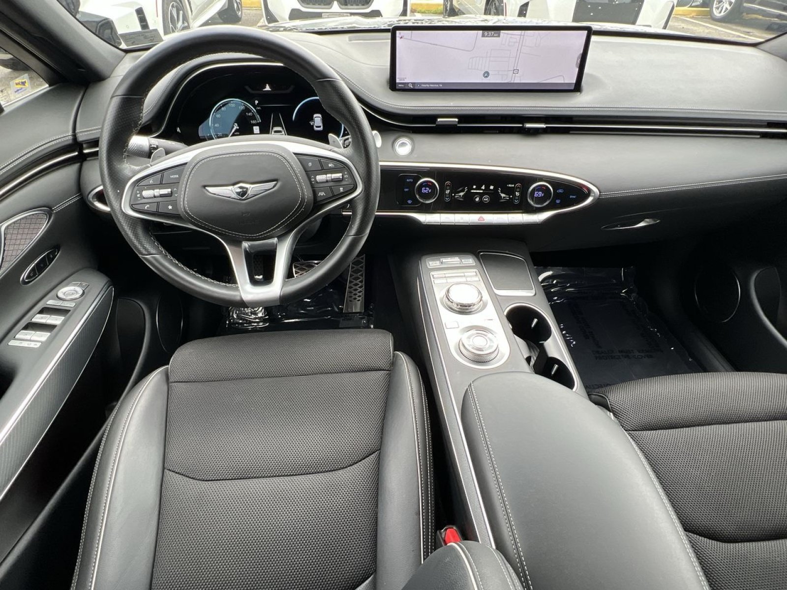 Used 2023 Genesis GV70 2.5T w/ Sport Prestige Package AWD/4WD image 24