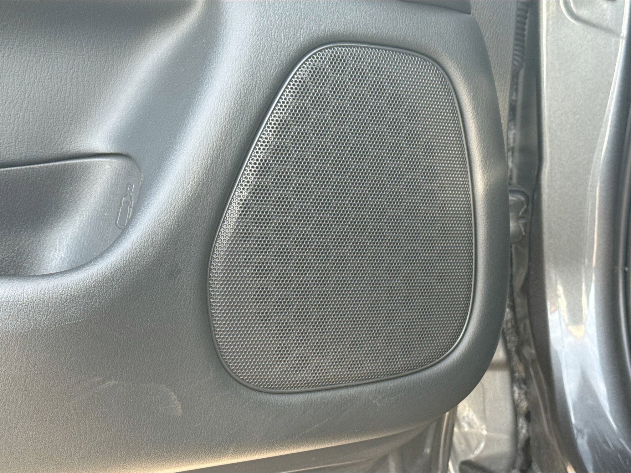 Used 2020 INFINITI QX60 Luxe w/ Essential Package image 25