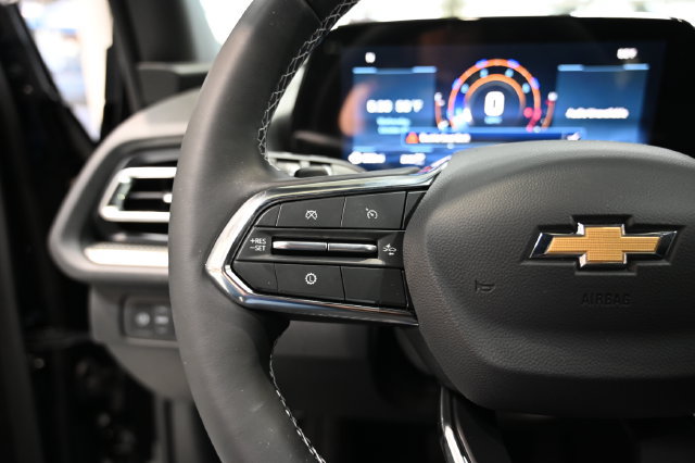 New 2027 Chevrolet Traverse LT w/ Driver Confidence Package AWD/4WD image 24